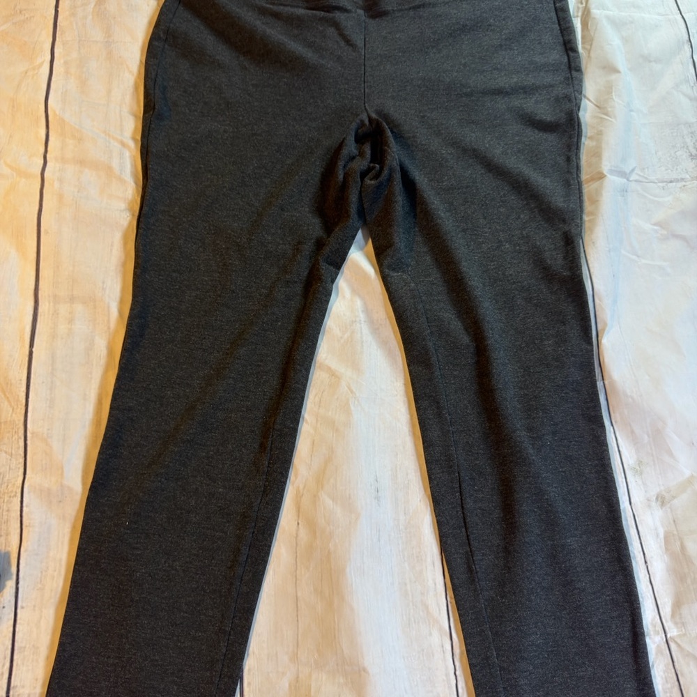 dressbarn Charcoal Gray Leggings